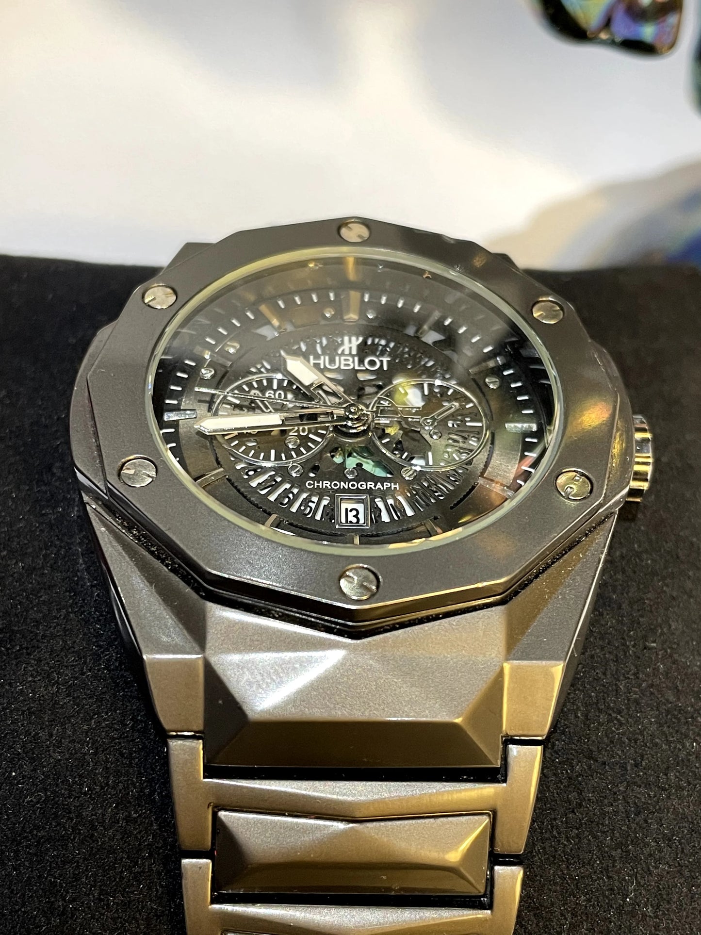 HUBLOT DAIMOND CUT Skull addition date adjust dial