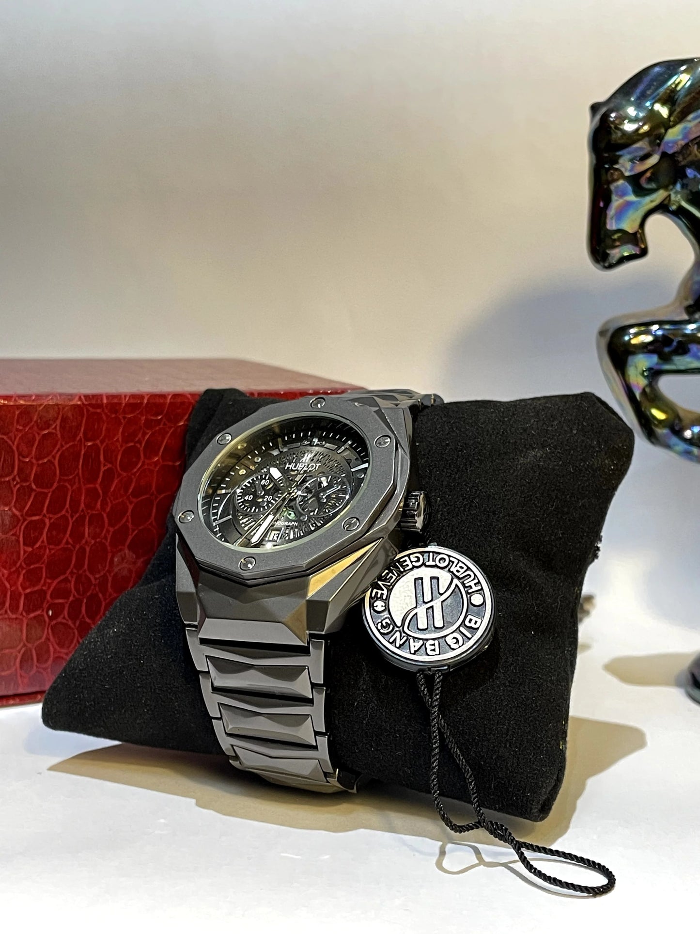 HUBLOT DAIMOND CUT Skull addition date adjust dial